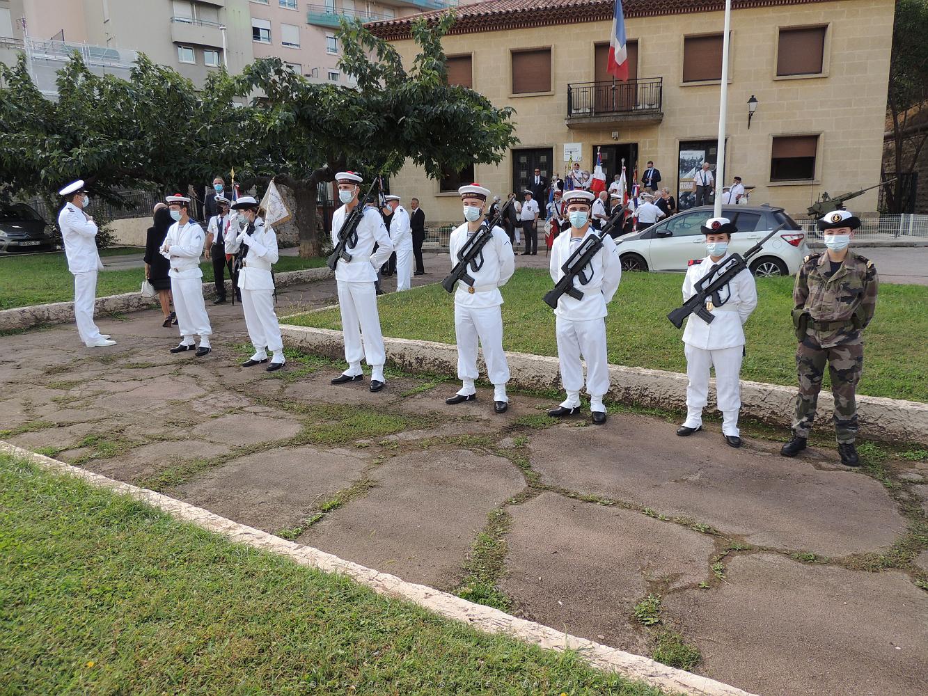 2021 09 25 TOULON  HOMMAGE AUX HARKIS FORCES SUPPLETIVES D ALGERIE (31).JPG -           